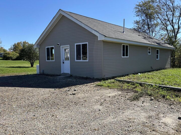 Property Photo: 283 Weeks Mills Road ME 04358