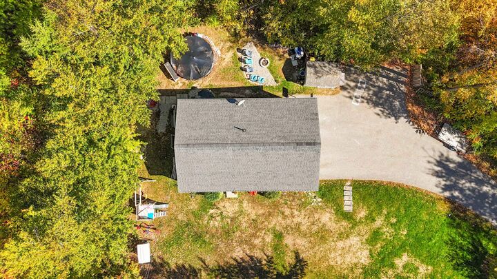 Property Photo: 63 Hanson Ridge Road ME 04073