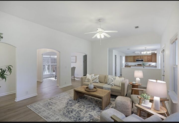 Property Photo:  221 Foster Dr  TN 37188 