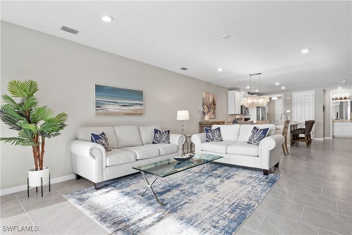 Property Photo:  14558 Edgewater Circle  FL 34114 