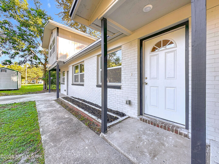 Property Photo: 45094 Mickler Street FL 32011