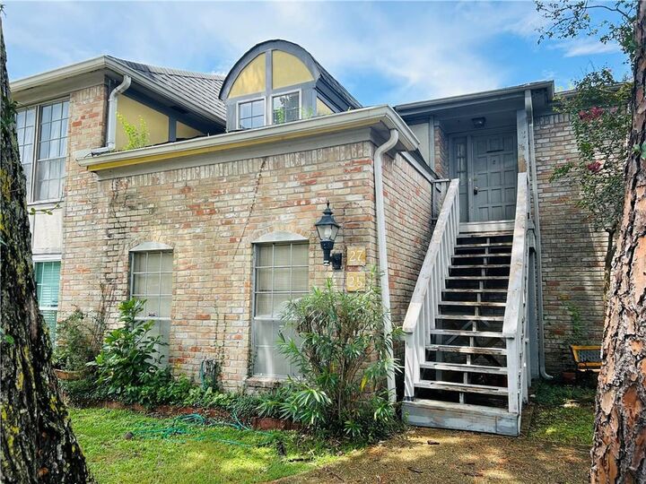Property Photo: 7 Heritage Lane 27 LA 70114