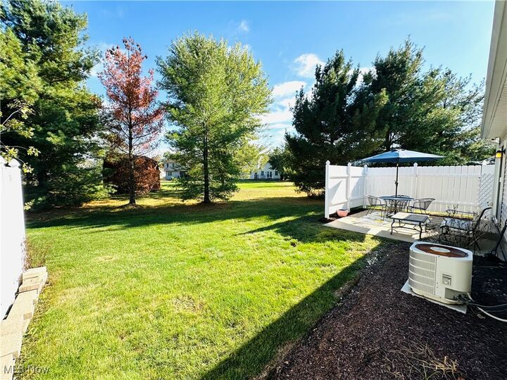 Property Photo:  207 Hidden Trail Drive  OH 44483 