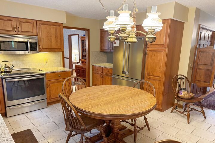 Property Photo:  27 Georgeanna Boulevard  VT 05701 