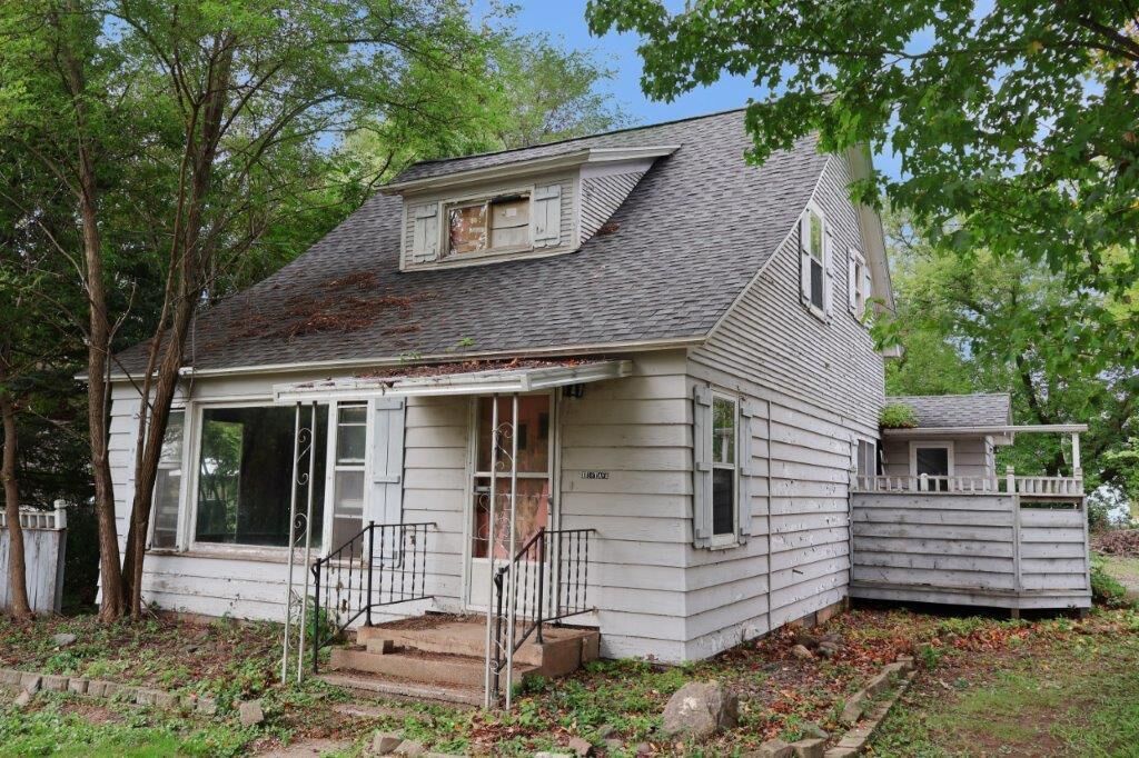 Property Photo:  119 E 1st Avenue  WI 54853 
