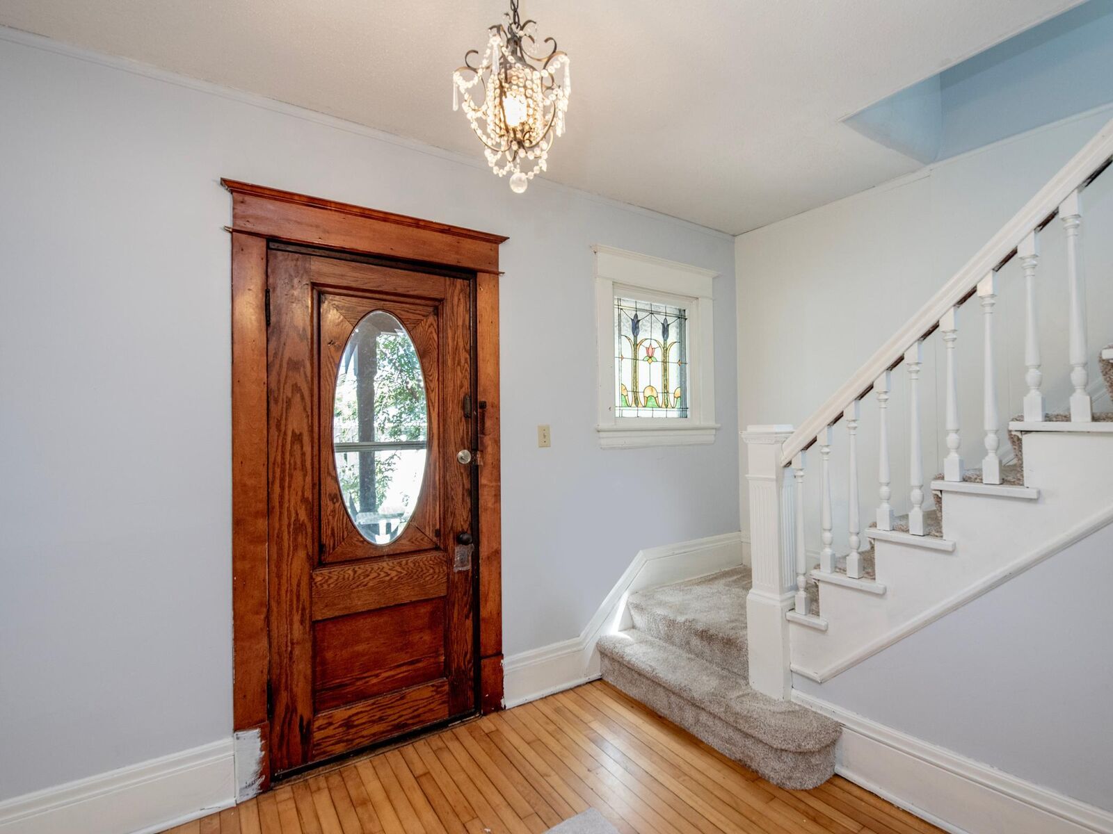 Property Photo:  196 Baker Street E  MN 55107 