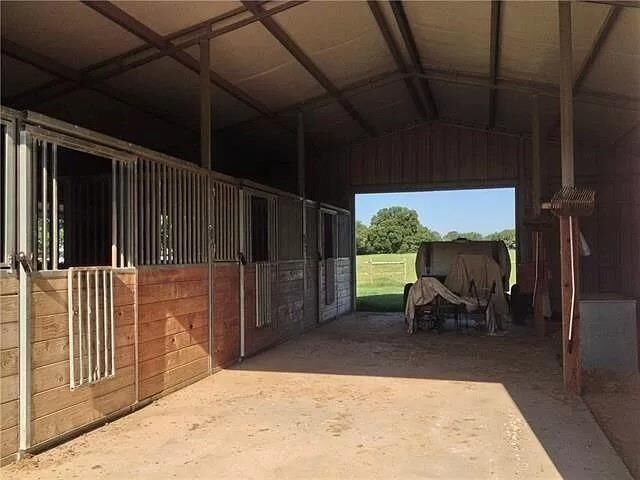 Property Photo: 6363 Fm 2931 TX 76227