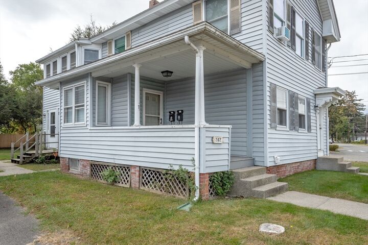 Property Photo:  262 Notre Dame St 1  MA 01085 