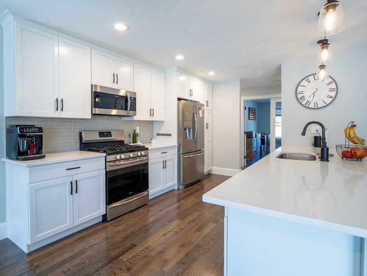 Property Photo:  70 Lebaron Blvd 10  MA 02347 