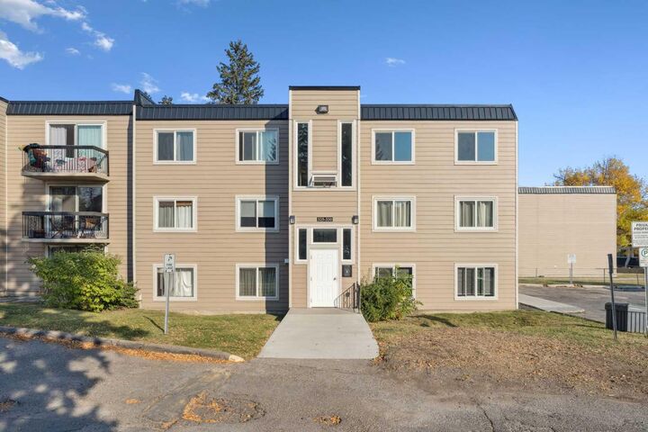 Property Photo:  315 Heritage Drive SE 330  AB T2H 1N2 