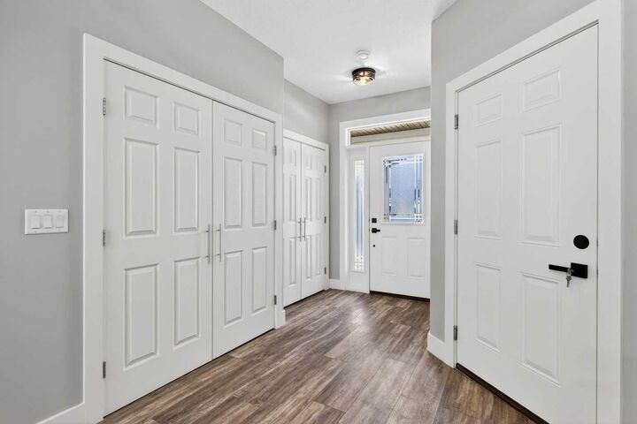 Property Photo: 610 4 Avenue SW 28 AB T0M 1X0