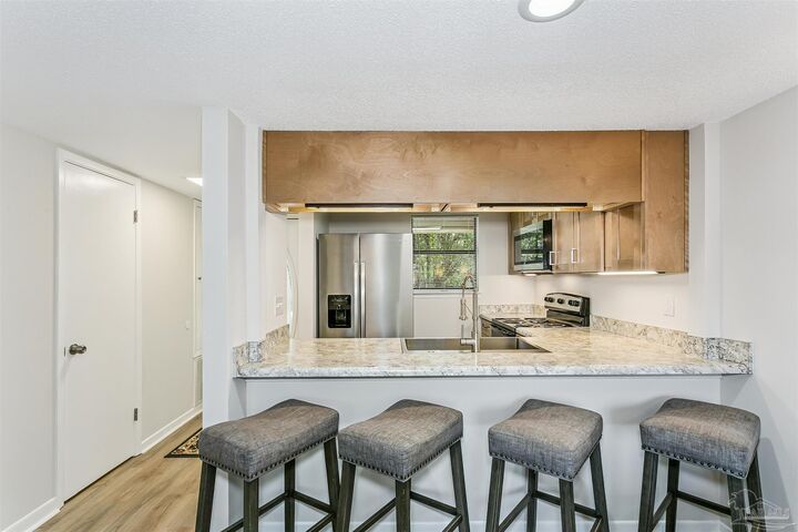 229 Carmel Dr 9  Ft Walton Beach FL 32547 photo