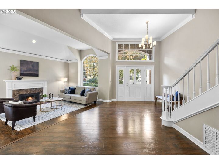 Property Photo: 16075 SW Flicker Ct OR 97007