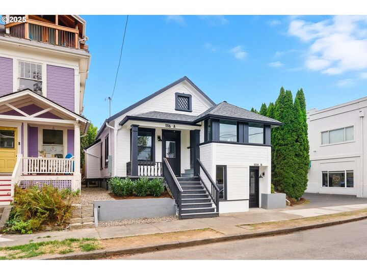 Property Photo:  1116 SE Stephens St  OR 97214 