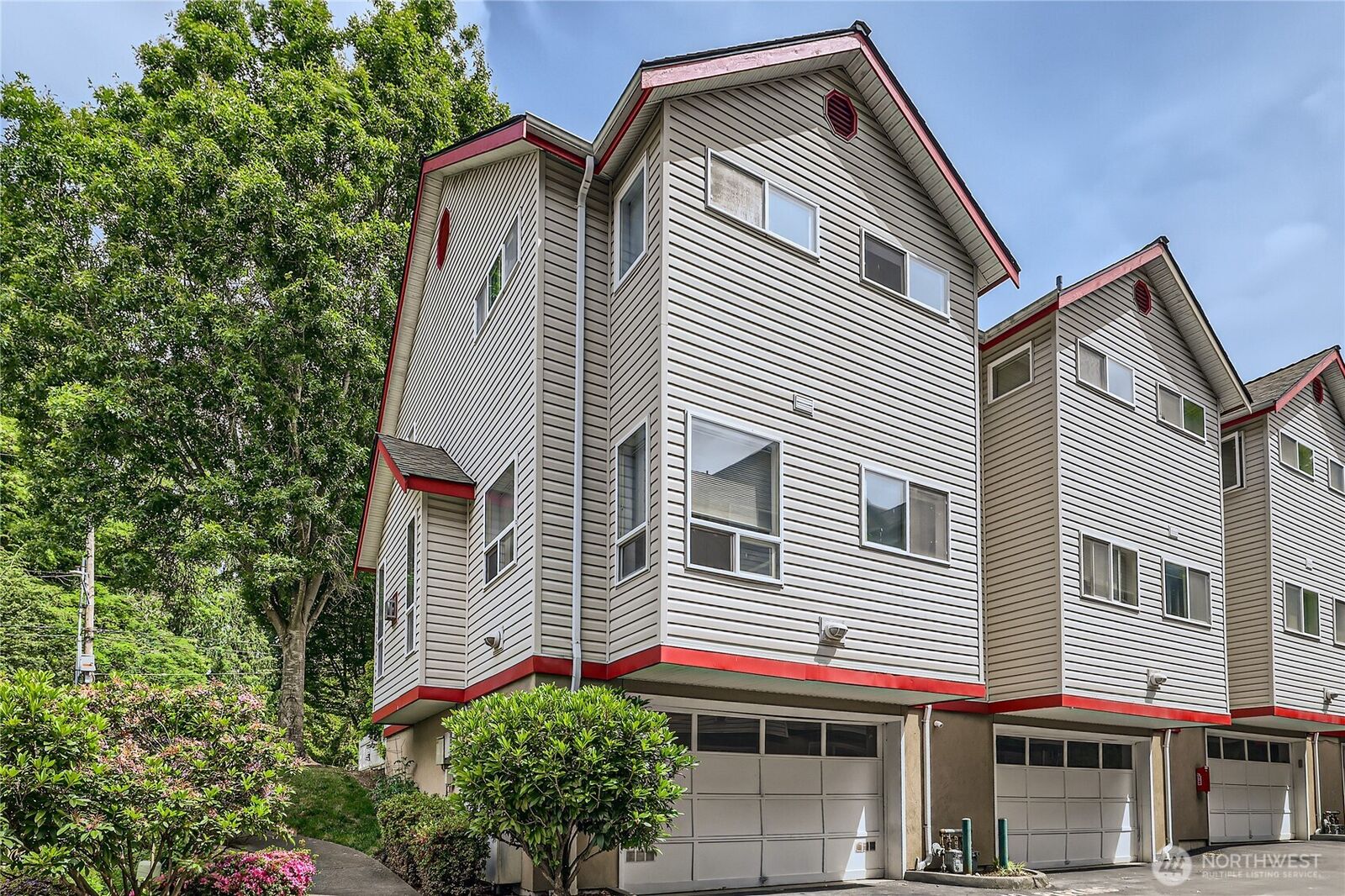 Property Photo:  2801 NE 130th Street C101  WA 98125 