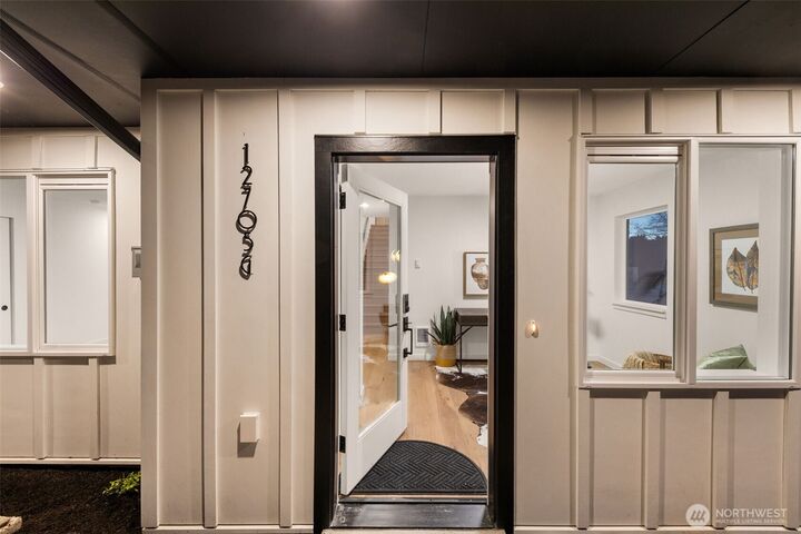Property Photo:  12701 NE 144th St #B  WA 98034 