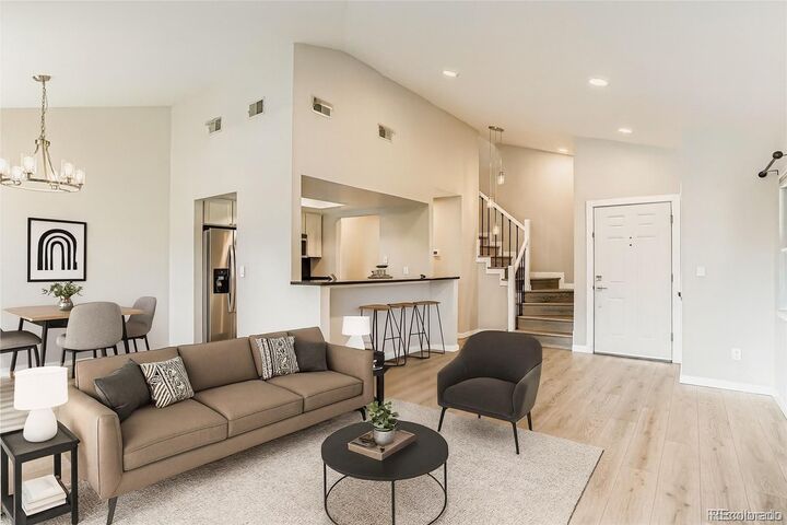 Property Photo: 540 S Forest Street 3-204 CO 80246