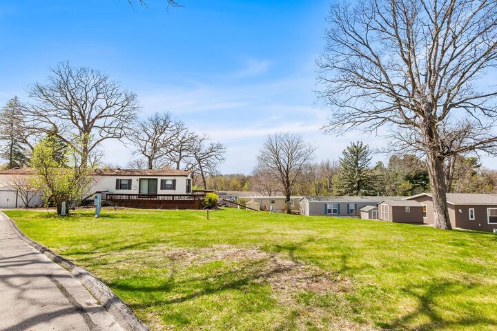 Property Photo:  W1325 Spring Grove Road  WI 54971 