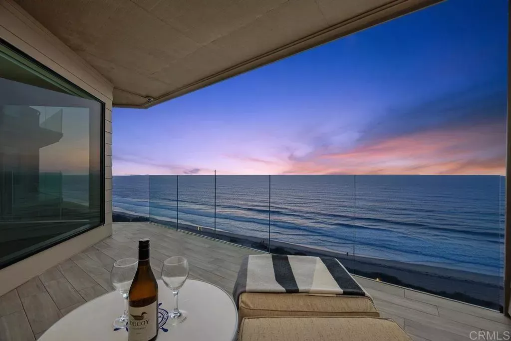 Property Photo:  239 S Helix Ave 26  CA 92075