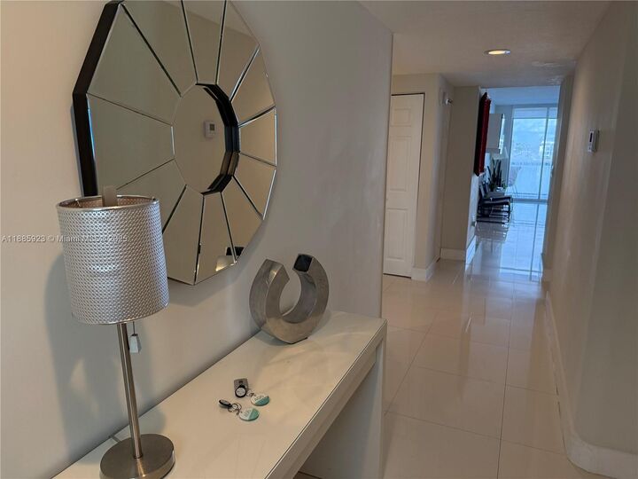 Property Photo: 17050 N Bay Rd 406 FL 33160
