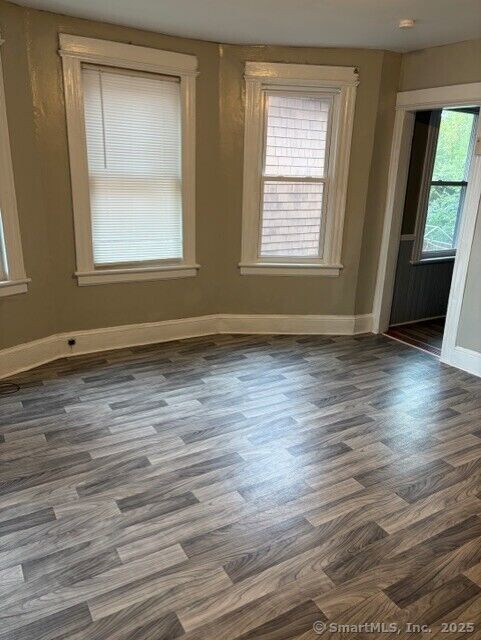 Property Photo:  208 Fairview Avenue 2  CT 06606 