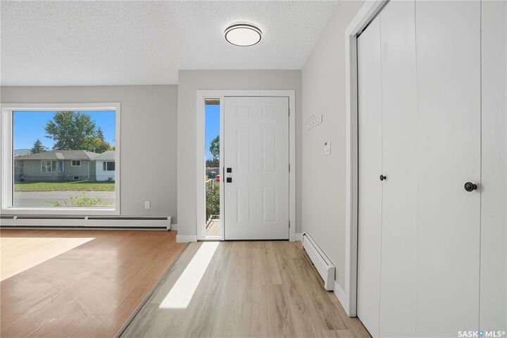 Property Photo:  208 Rigmor Street  SK S0K 4S1 