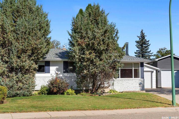 Photo de la propriété:  389 Balsam Crescent  SK S7N 2L9 