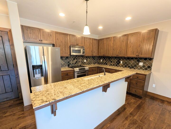Property Photo: 631 N Washington Unit 403 ID 83340