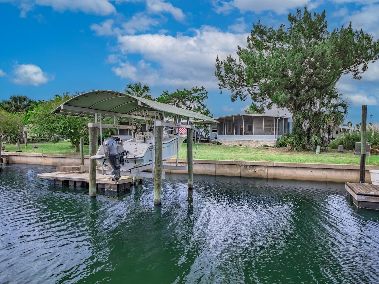 Property Photo:  53 Janet Drive  FL 32327 