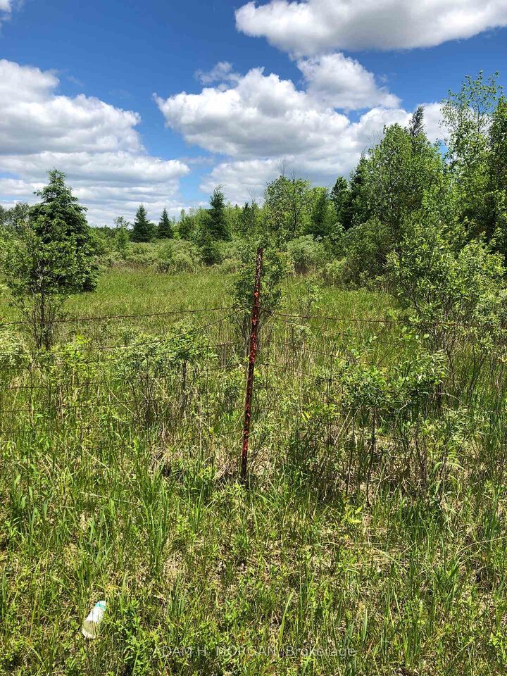 Property Photo: 3501 County Rd 15 Road ON K6V 5T1