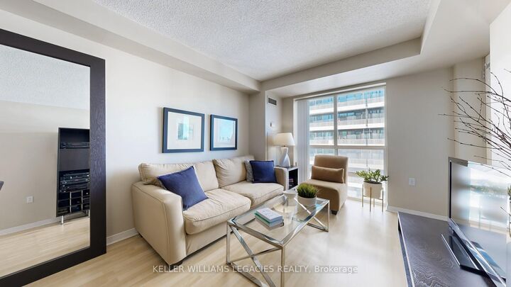 Property Photo: 28 Olive Avenue Lph01 ON M2N 7E6
