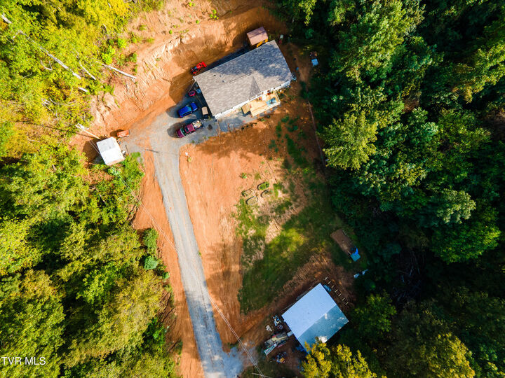 Property Photo: 4670 South Highway 66 TN 37857