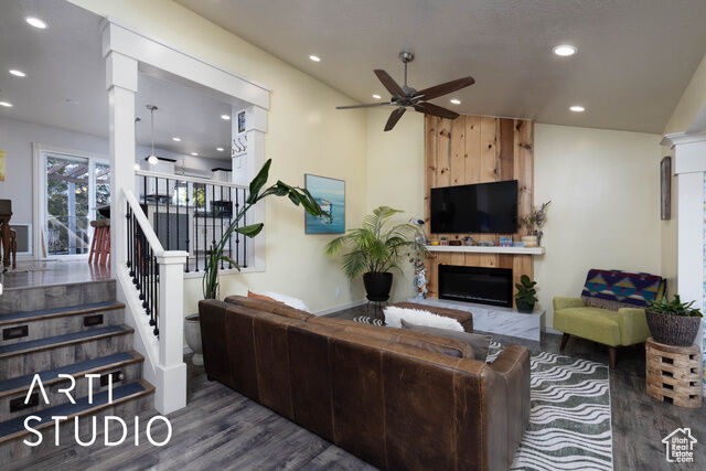Property Photo:  1135 N New Jersey Ave  UT 84404 