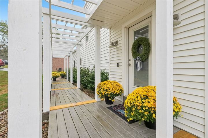 Property Photo:  551 Hickory Grade Rd  PA 15017