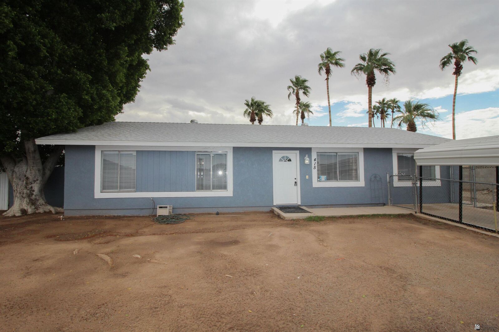 Property Photo: 415 S 44 Way AZ 85364
