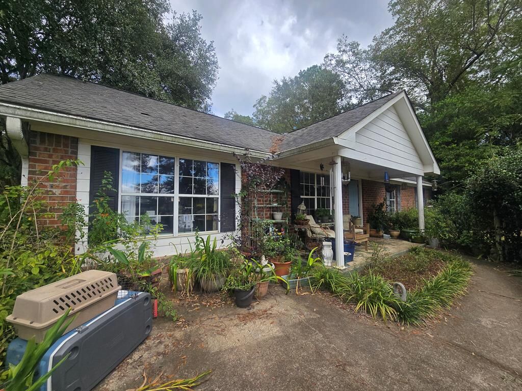 Property Photo: 315 Nesbitt Road GA 31763