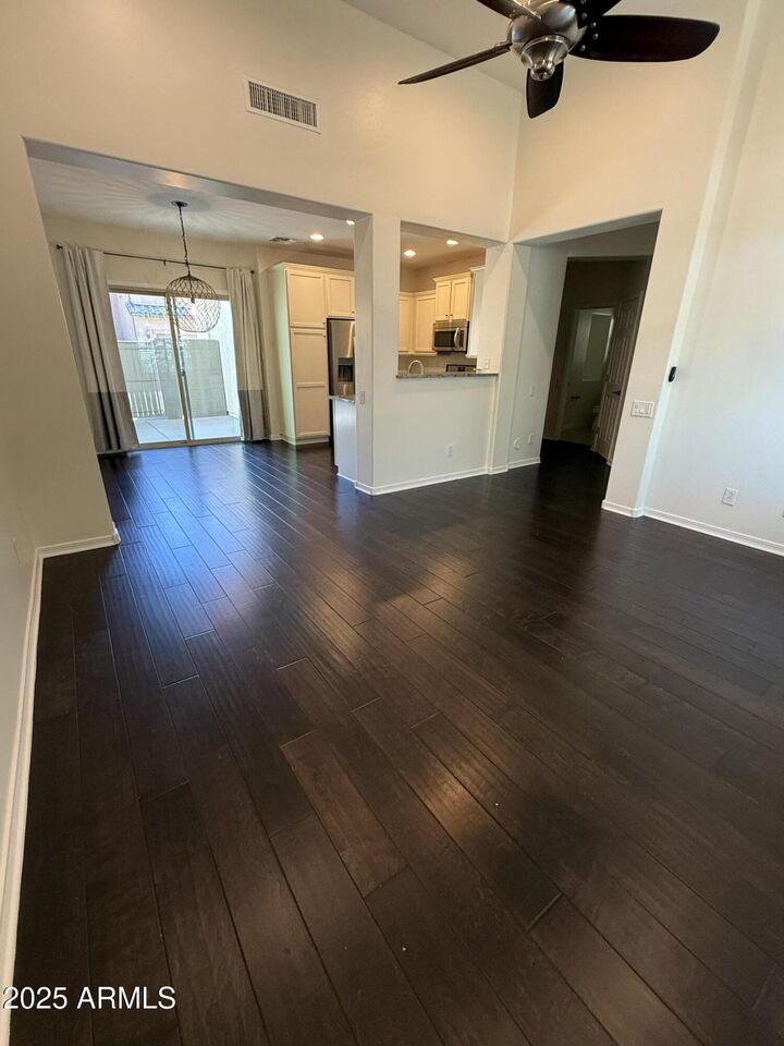 Property Photo:  3652 E Covey Lane  AZ 85050 