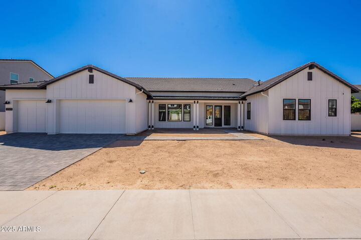 17193 W Montpelier Street  Surprise AZ 85388 photo