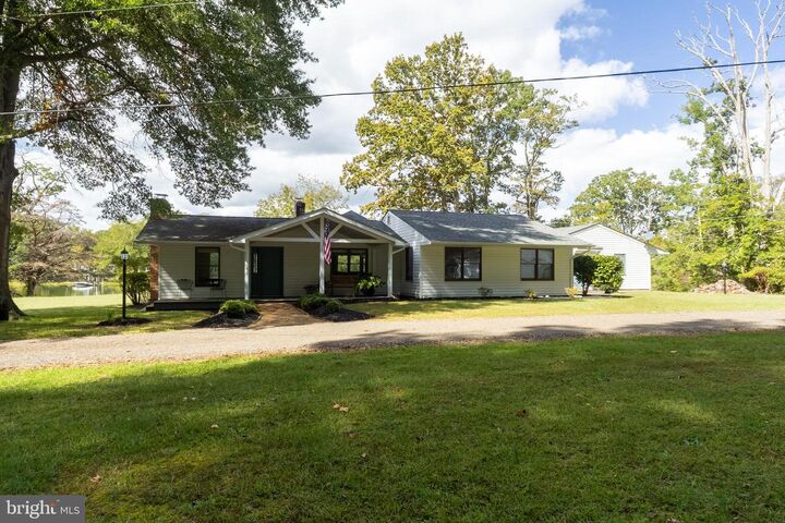 Property Photo: 40171 Little Woods Lane MD 20650