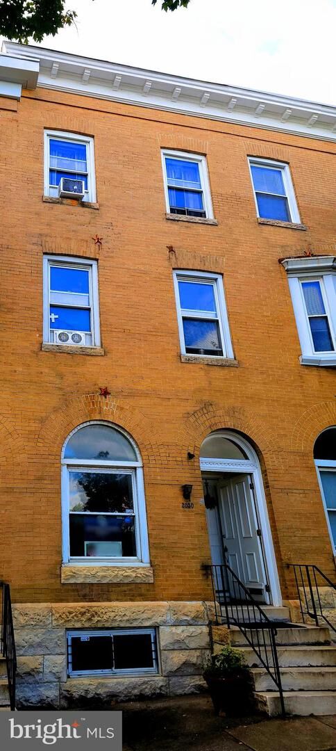 Property Photo: 2050 Linden Avenue B MD 21217