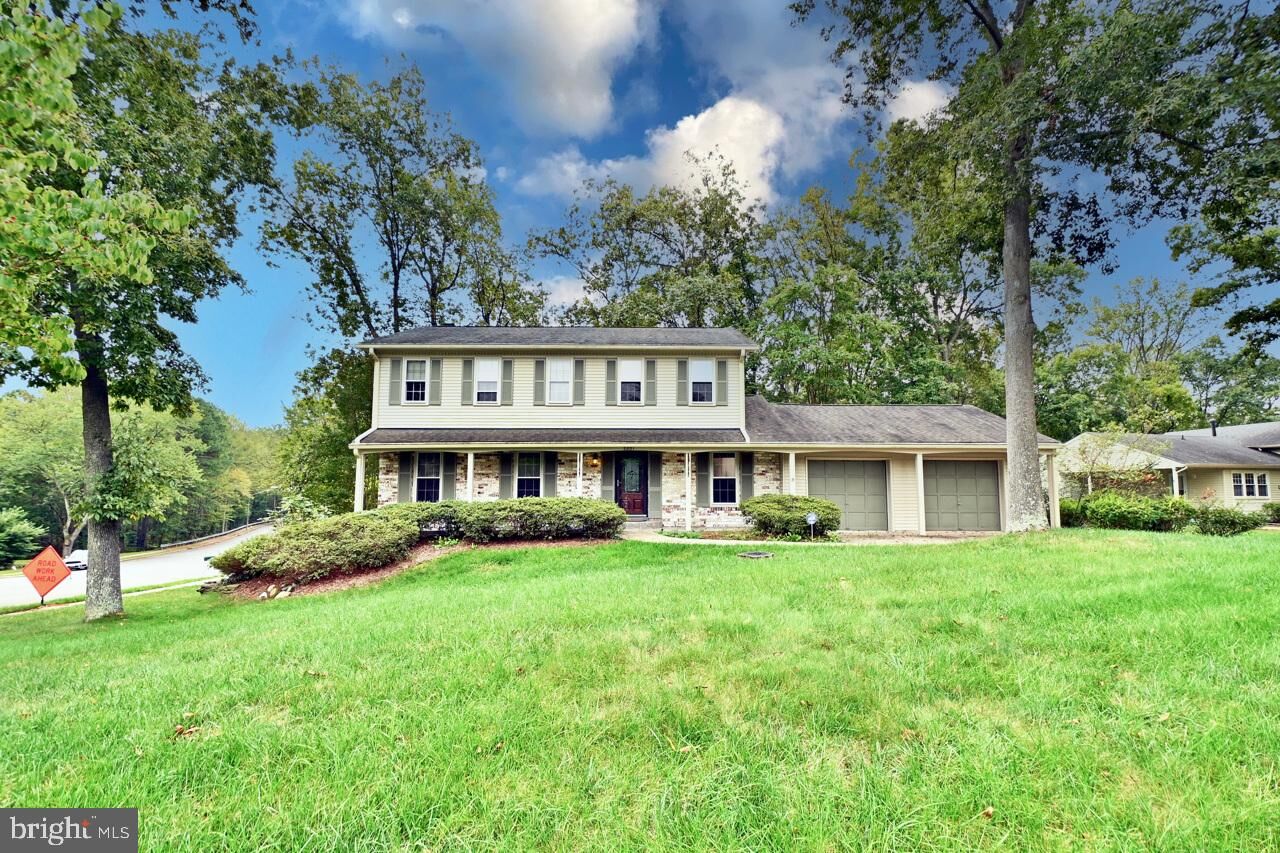 Property Photo: 2801 Mintwood Court VA 22192