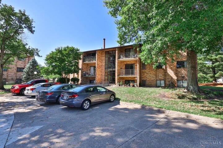Property Photo: 535 Davis Road OH 45255