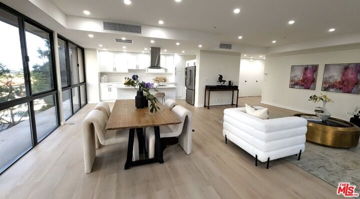 Property Photo:  10750 Wilshire Blvd  CA 90024 