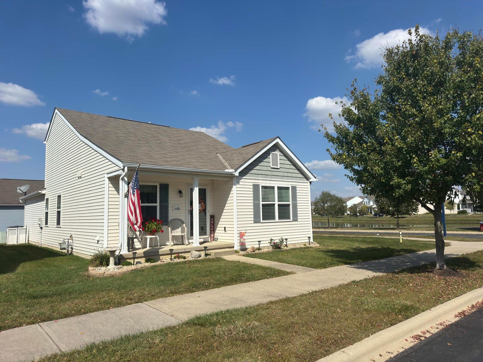 Property Photo: 5680 Battle Creek Way OH 43228