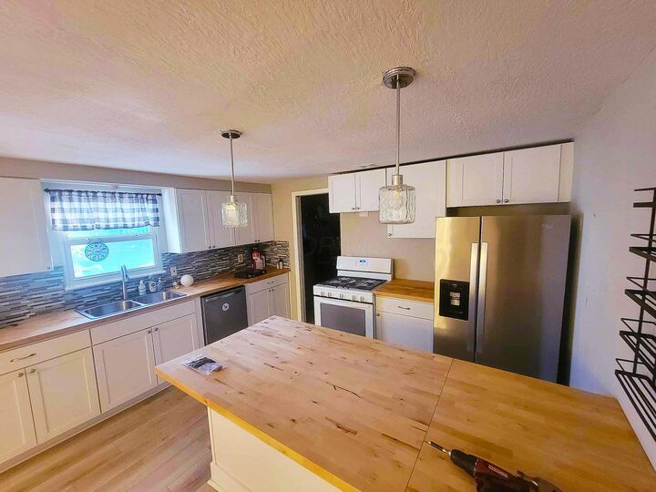 Property Photo:  3515 Paris Boulevard  OH 43081 