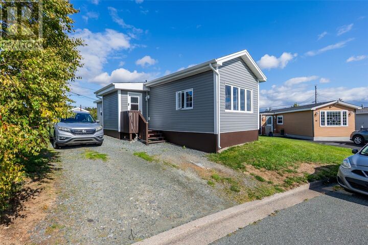 Property Photo: 17 Meadowbrook Park Road NL A1S 1G1
