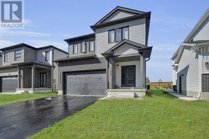 Property Photo:  1504 Twilite Boulevard  ON N6G 3P2 