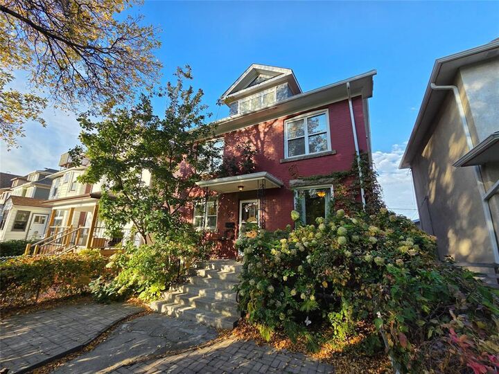 Property Photo:  524 Sherburn Street  MB R3G 2K7 