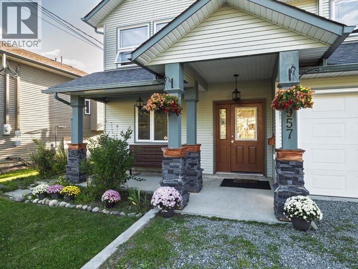 Property Photo:  1957 Bittner Road  BC V2N 6T3 