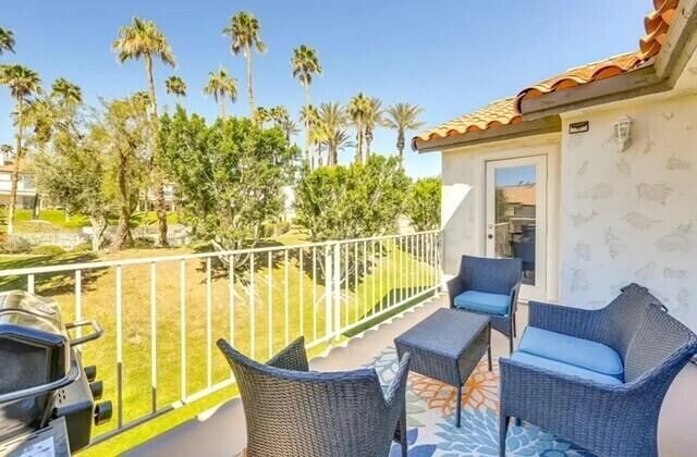 Property Photo:  480 Evergreen Ash  CA 92211 